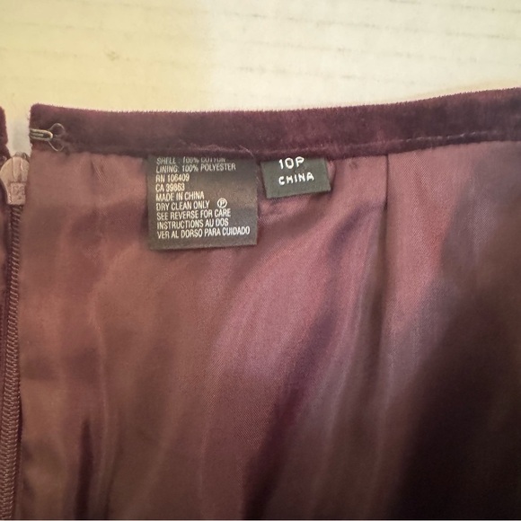 Tahari Arthur S. Levine Petite Velvet Skirt Suit Set - Picture 13 of 14